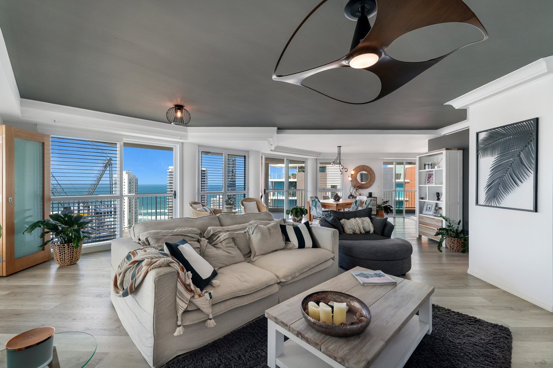 Main Beach Tower In Gold Coast, Queensland, Australia For Sale (14804725)