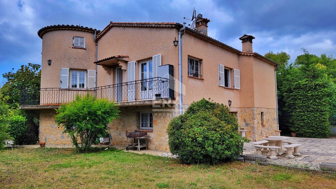 Villa in Opio, Provence-Alpes-Côte d'Azur, France 2 - 14808129