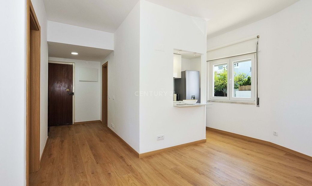 Apartment Cascais Portugal In Cascais, Lisbon, Portugal For Rent (14803629)