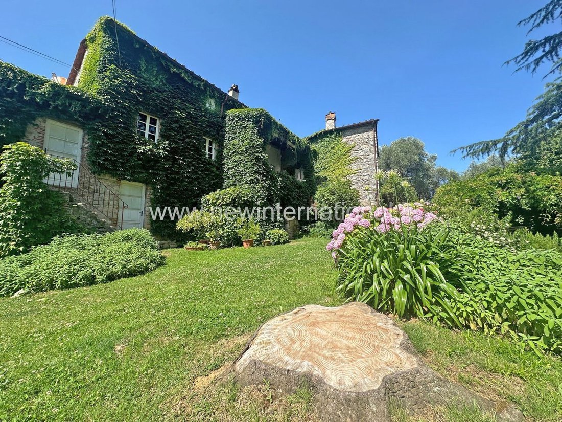 Country House in Camaiore, Tuscany, Italy 2 - 14805291