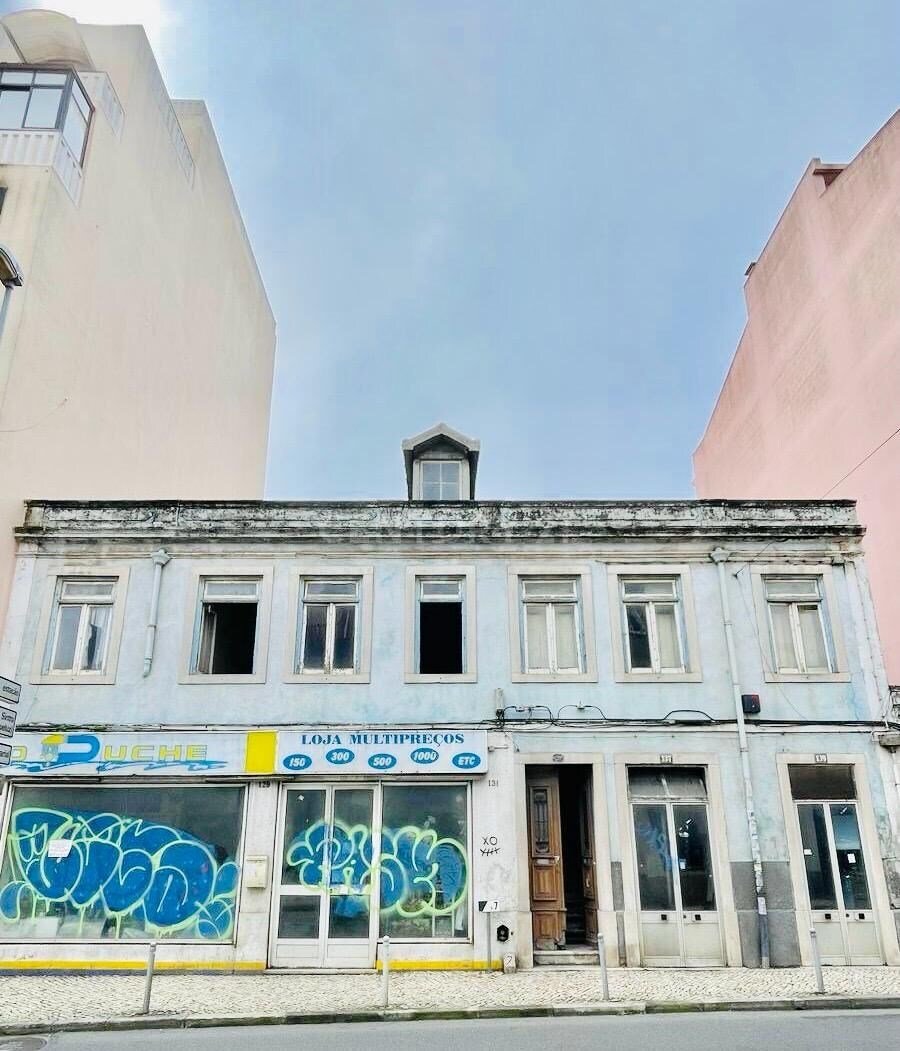 Apartment Sintra Portugal In Queluz, Lisbon, Portugal For Sale (14803366)