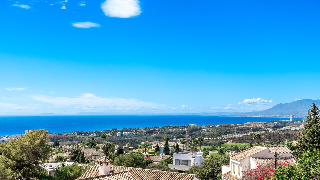 Villa in Marbella, Andalusia, Spain 3 - 14805239