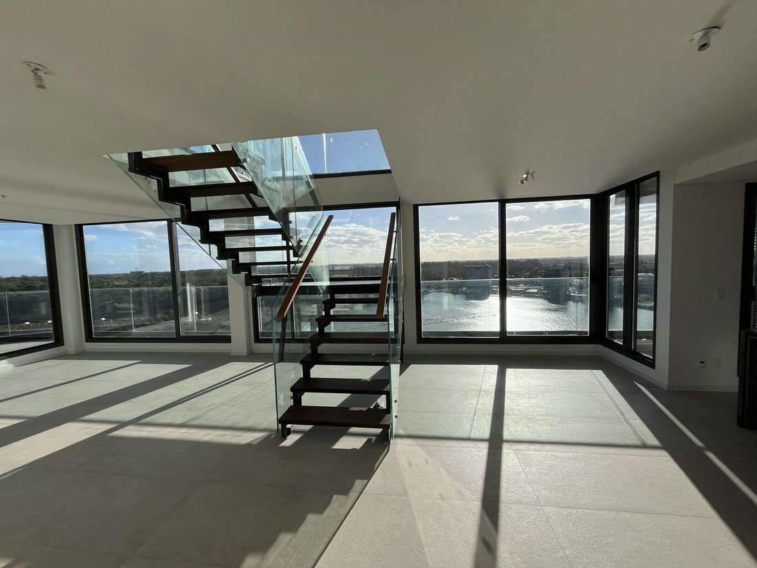 Apartment in Ciudad de la Costa, Canelones Department, Uruguay 1 - 14808477