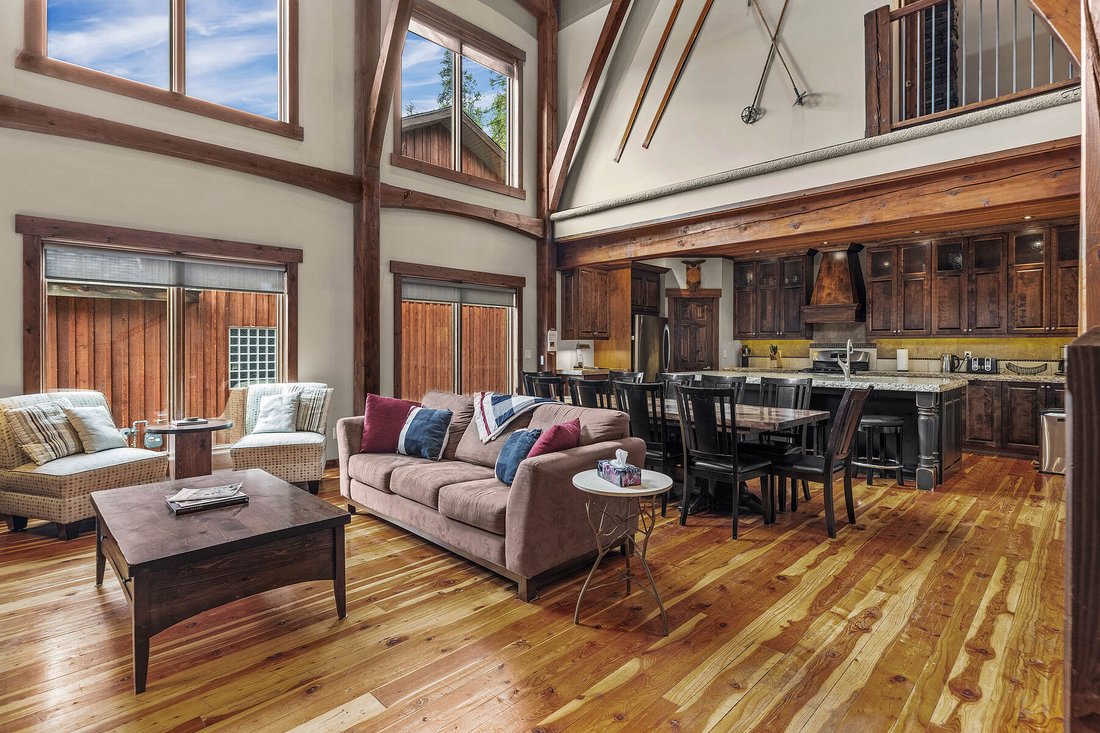 House in Kimberley, British Columbia, Canada 2 - 14798750
