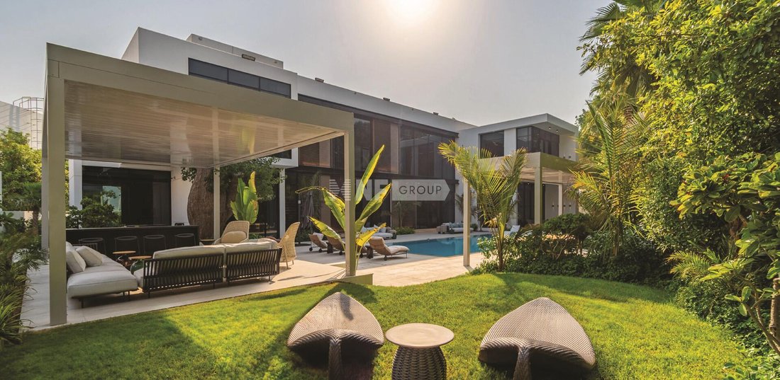 Tenuta a Dubai, Dubai, Emirati Arabi Uniti 1 - 14802140