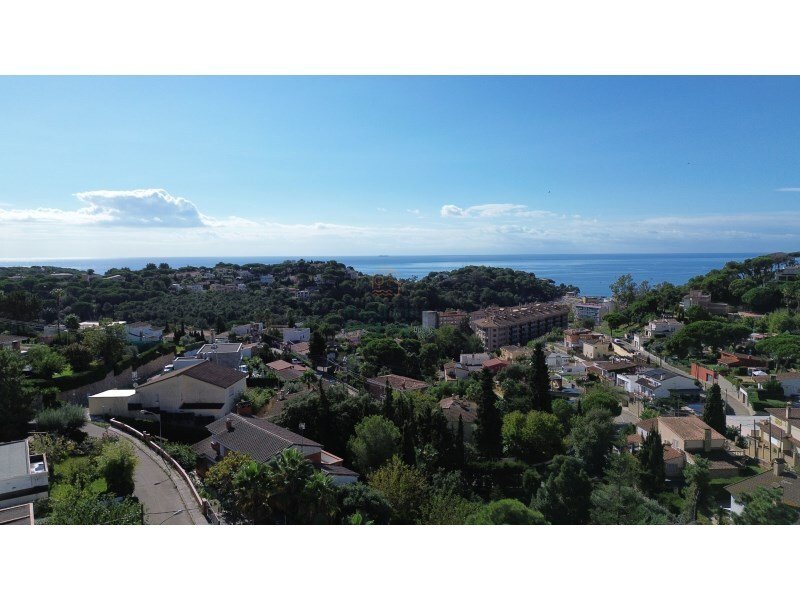 House With Tourist License And Sea Views In Lloret De Mar, Catalonia