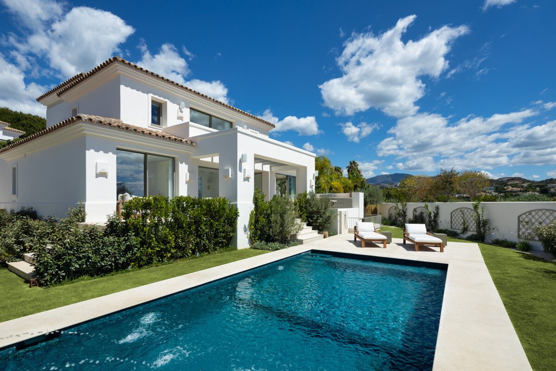 Villa in La Quinta, Benahavis, Andalusia 2 - 14808220