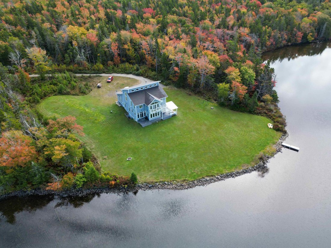 House in Springdale, Nova Scotia, Canada 2 - 14800932
