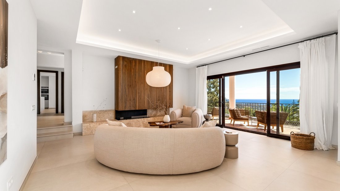Villa in Marbella, Andalusia, Spain 5 - 14805239