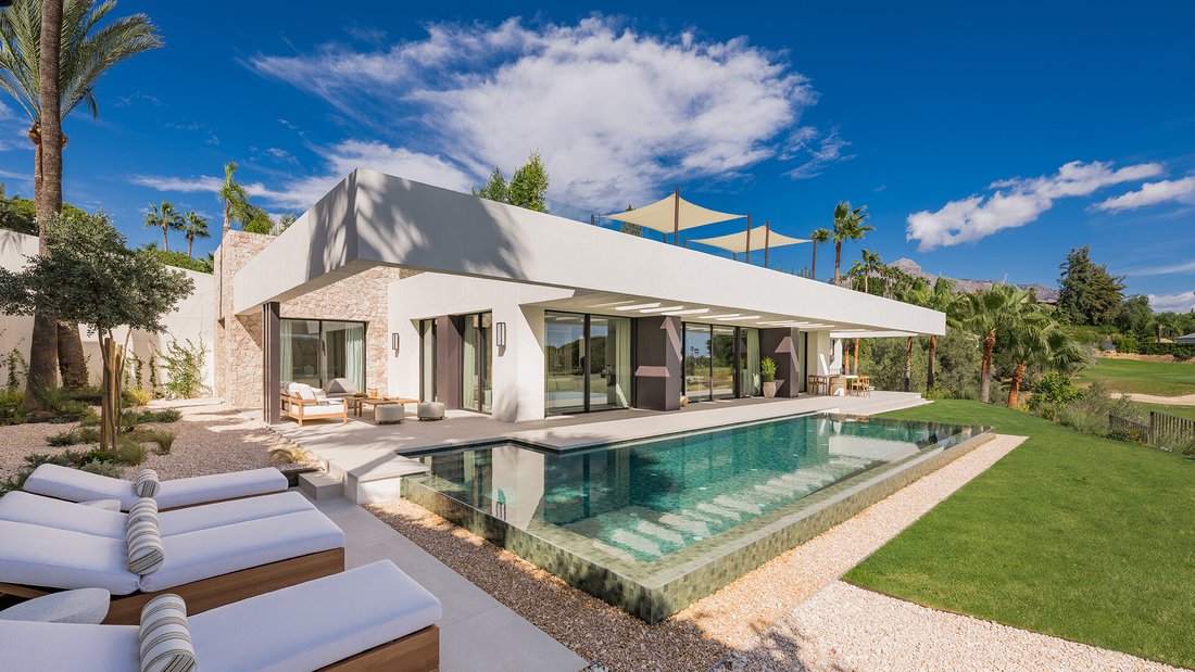 Villa in Nueva Andalucia, Marbella, Spain 1 - 13395242