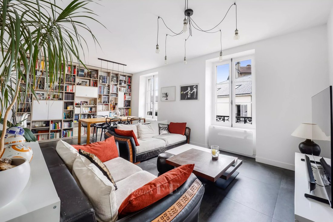 Versailles,île De France,France In Versailles, France For Sale (14808233)