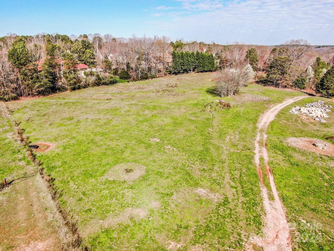 Land in Mooresville, North Carolina, United States 5 - 14797311