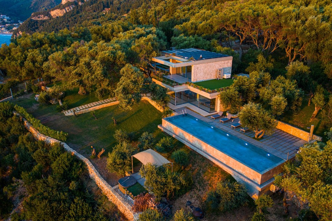 Villa in Corfu, Peloponnese, Western Greece and the Ionian, Greece 3 - 14804888