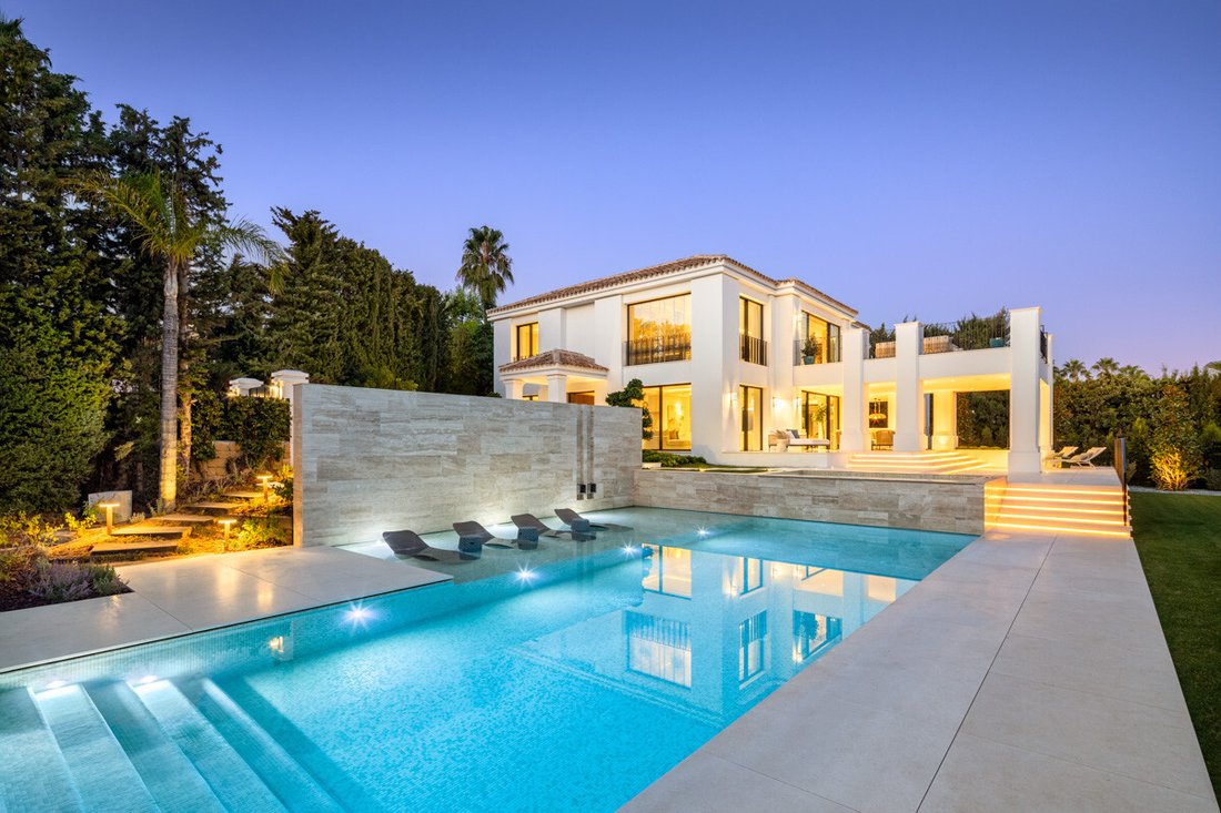 Villa in Sierra Blanca, Marbella, Spain 2 - 14808218