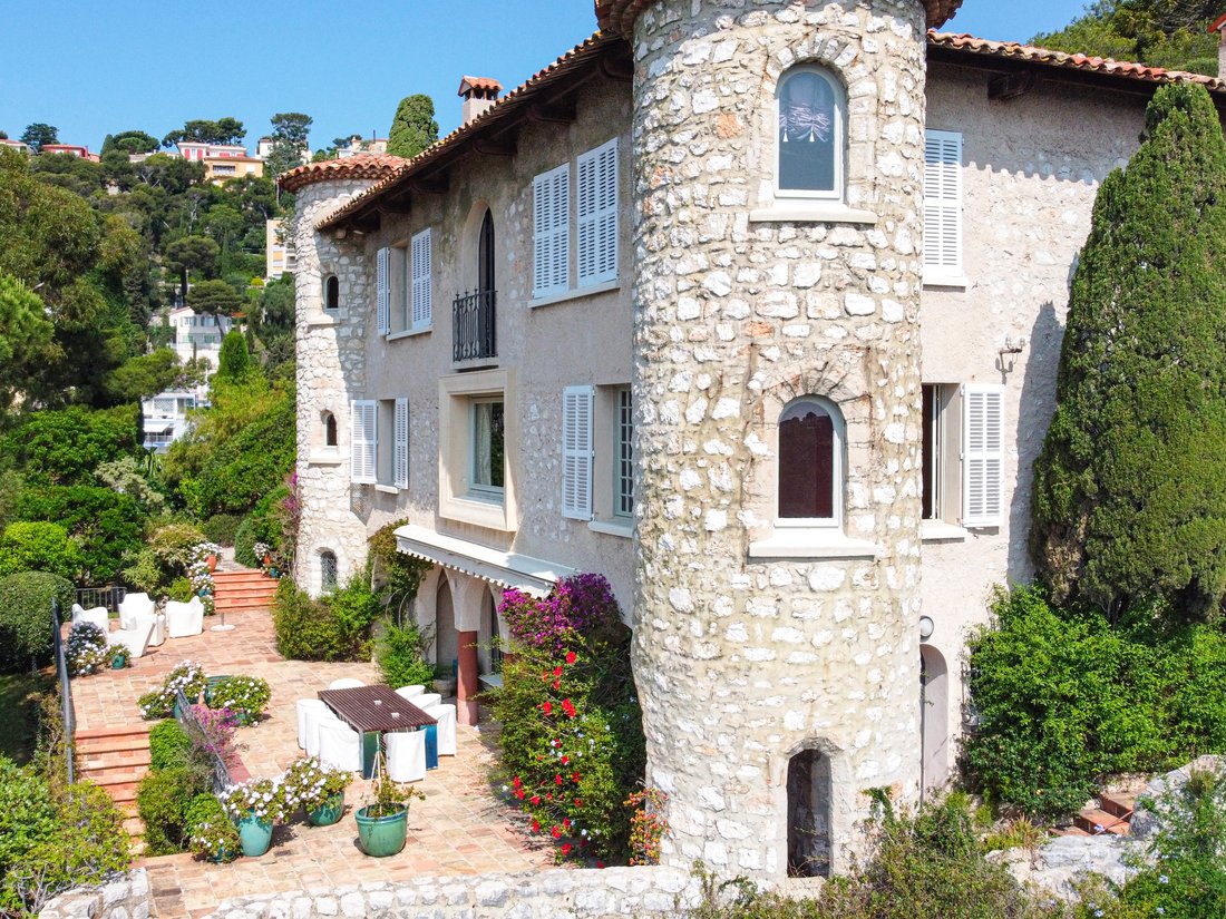 Villa in Le Port, Villefranche-sur-Mer, France 3 - 14794917