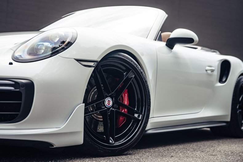 Cabriolet in Grand Rapids, United States 5 - 14805460