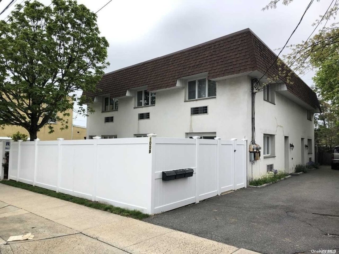 Rental Port Washington In Port Washington, New York, United States For