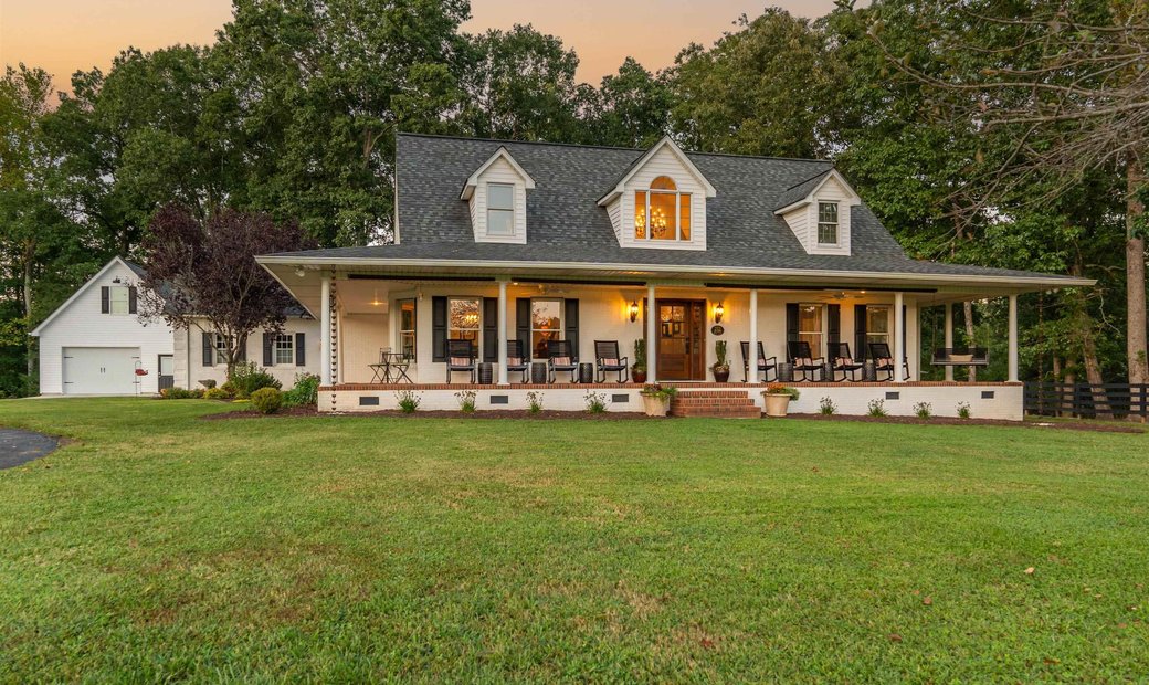 60 Clark Road In Taylors, South Carolina, United States For Sale (14802460)