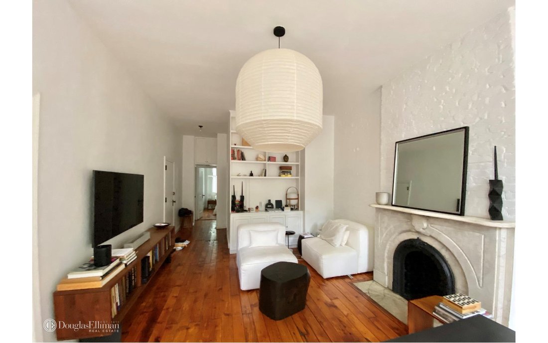 Rental New York In New York, New York, United States For Rent (14805120)