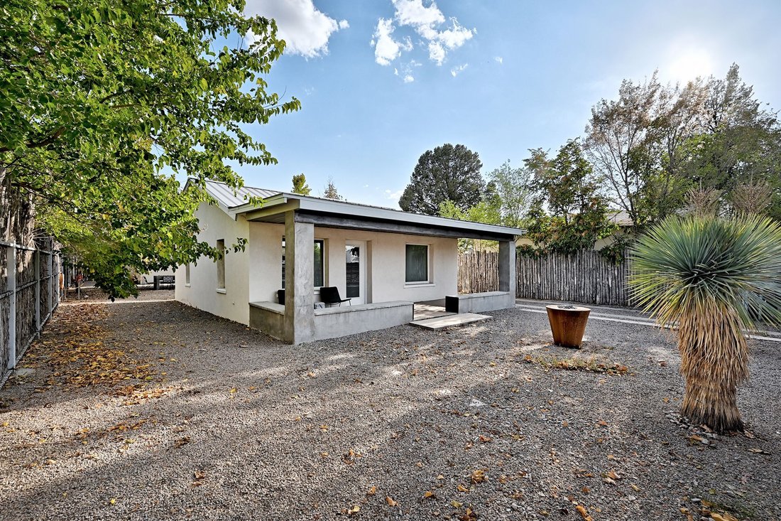 House in Marfa, Texas, United States 4 - 13084247