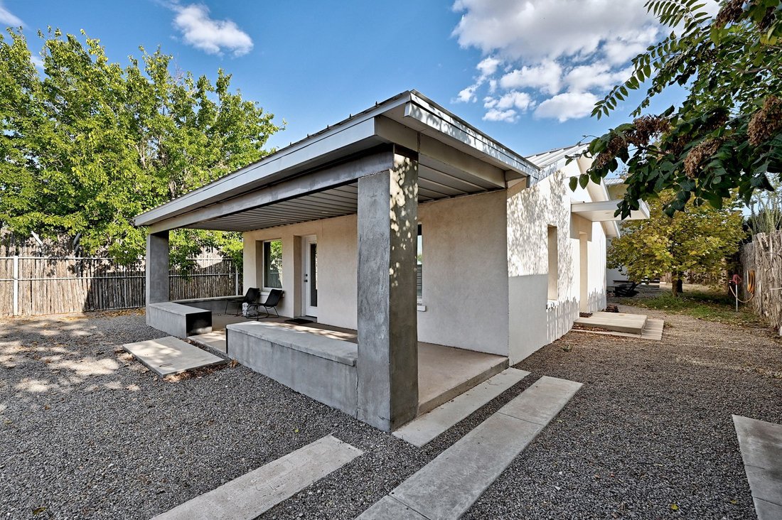 House in Marfa, Texas, United States 5 - 13084247