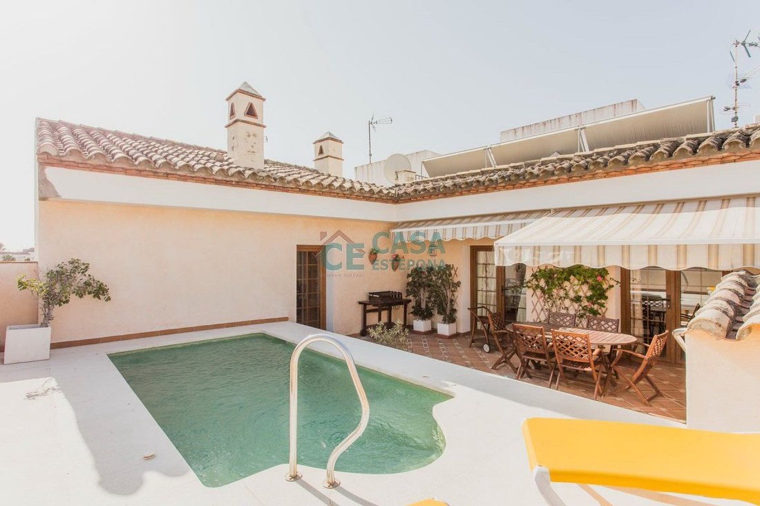 House in Estepona, Andalusia, Spain 1 - 14812406