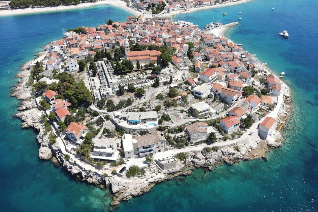Villa in Primošten, Gespanschaft Šibenik-Knin, Kroatien 2 - 14817472