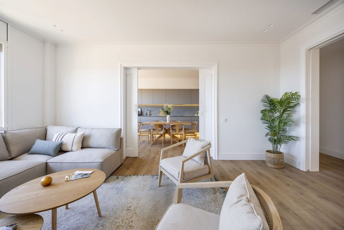 Apartment in Sarrià-Sant Gervasi, Barcelona, Spain 5 - 14811649