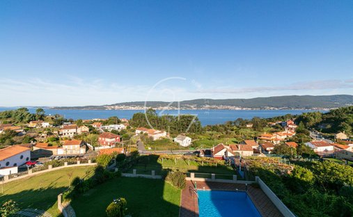 Villa a Marín, Galizia, Spagna 1