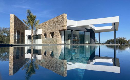 Villa in Sotogrande, San Roque, Andalusia 1