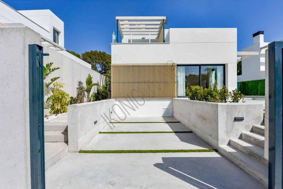 Villa in Finestrat, Valencian Community, Spain 2 - 14811663