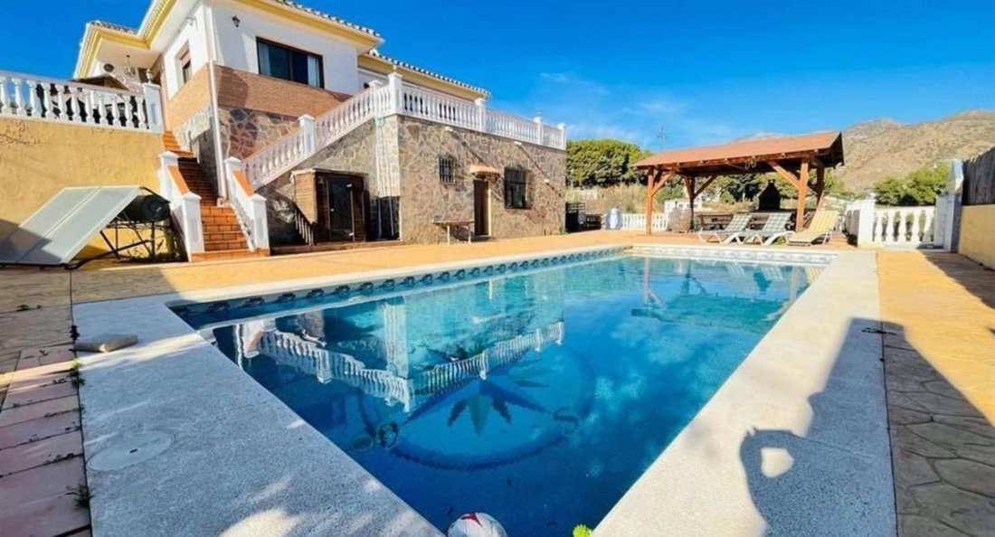 Chalet in Nerja, Andalusia, Spain 2 - 14811885