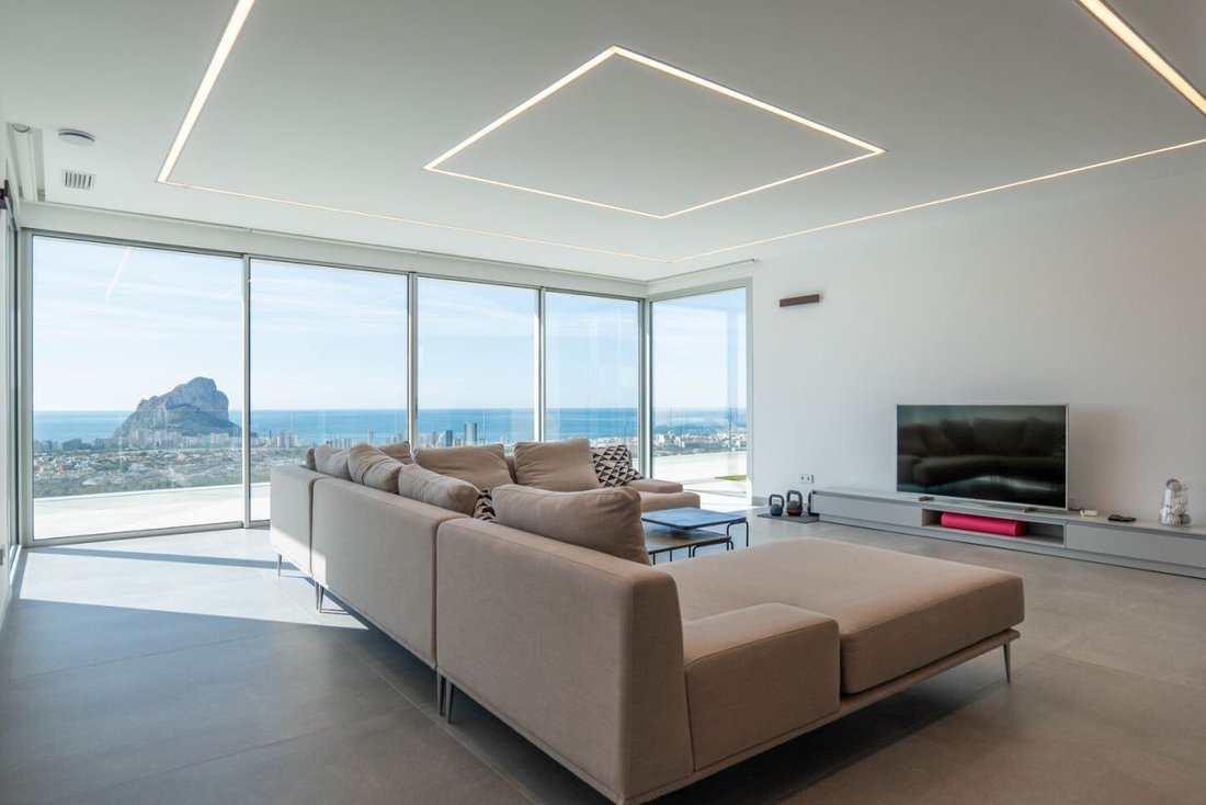 Villa in Calp / Calpe, Valencian Community, Spain 3 - 14813876