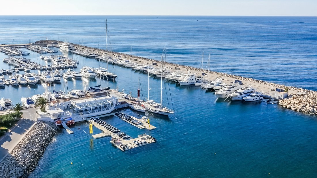 Villa in Altea, Valencian Community, Spain 3 - 12822631