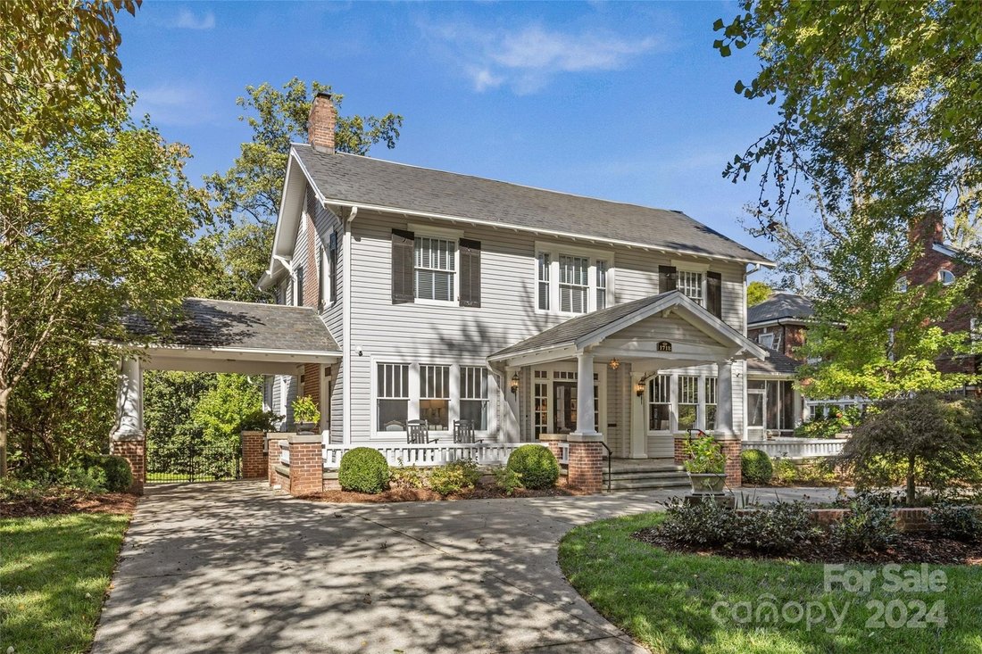 Stunning 1920s Residence On Iconic In Charlotte, North Carolina, United