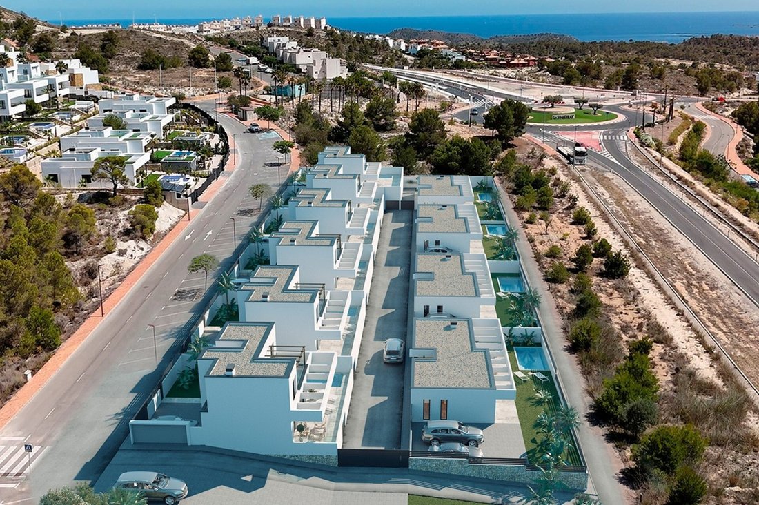 Villa in Finestrat, Valencian Community, Spain 4 - 14815205
