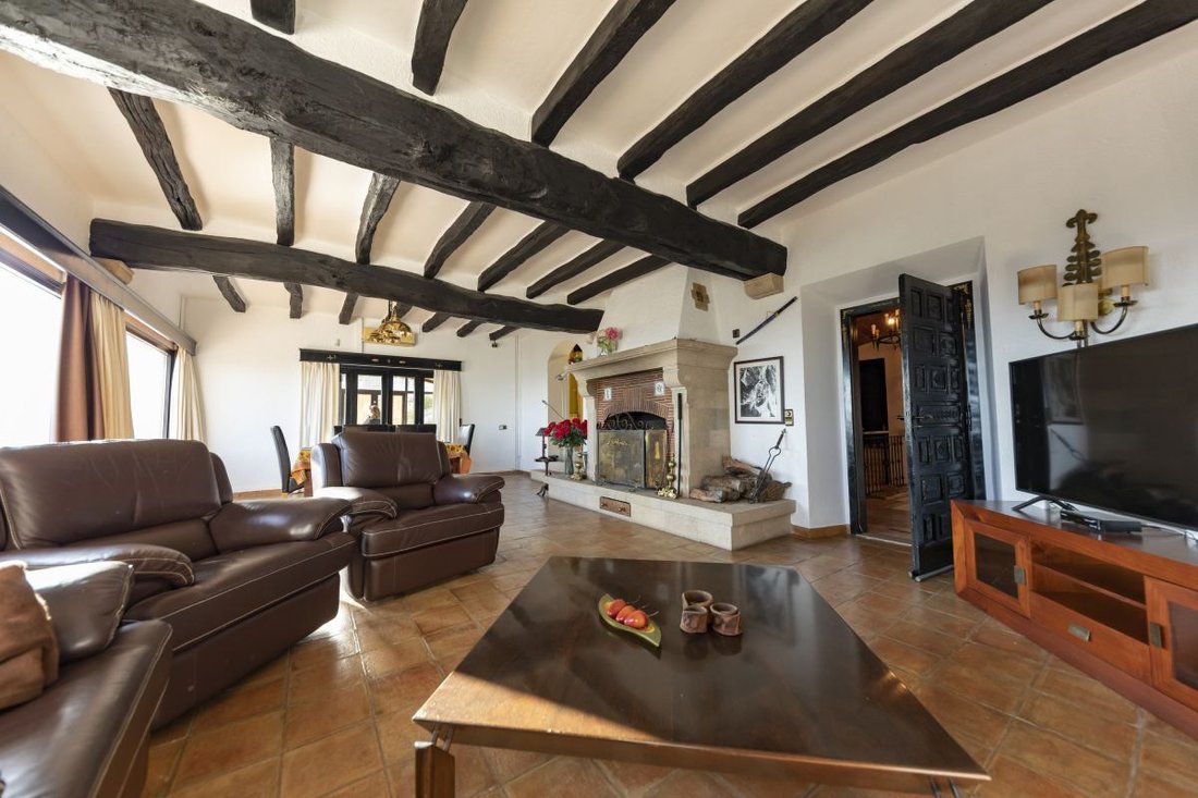 Chalet in Platja d'Aro, Catalonia, Spain 3 - 14812563