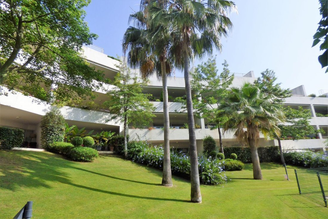 Apartment in Sotogrande, San Roque, Andalusia 1 - 14816958