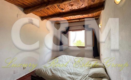 House in Sant Carles de Peralta, Santa Eularia des Riu, Balearic Islands 1