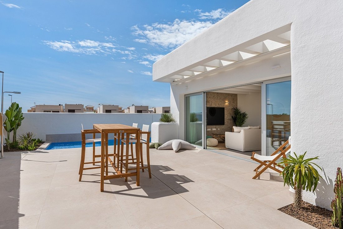Villa in Los Alcazares, Región de Murcia, Spain 2 - 14813368