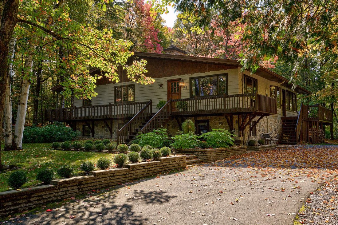 Sainte Anne Des Lacs, Qubec In Sainte Anne Des Lacs, Quebec, Canada For