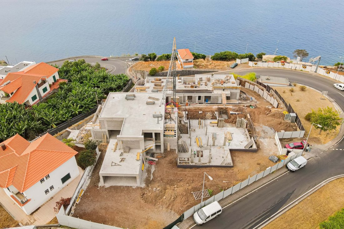 Villa in Arco da Calheta, Autonome Region Madeira, Portugal 3 - 14670338