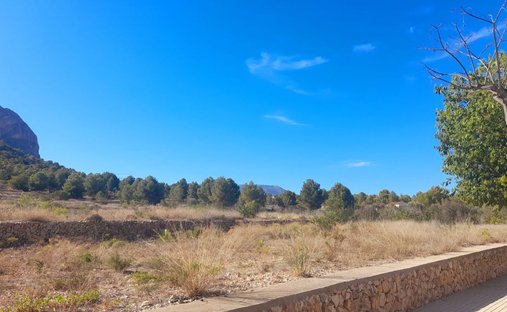 Land in Polop, Valencian Community, Spain 1