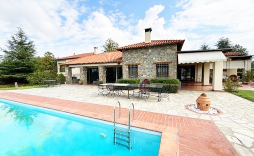 Villa a Epanomi, Decentralized Administration of Macedonia and Thrace, Grecia 1