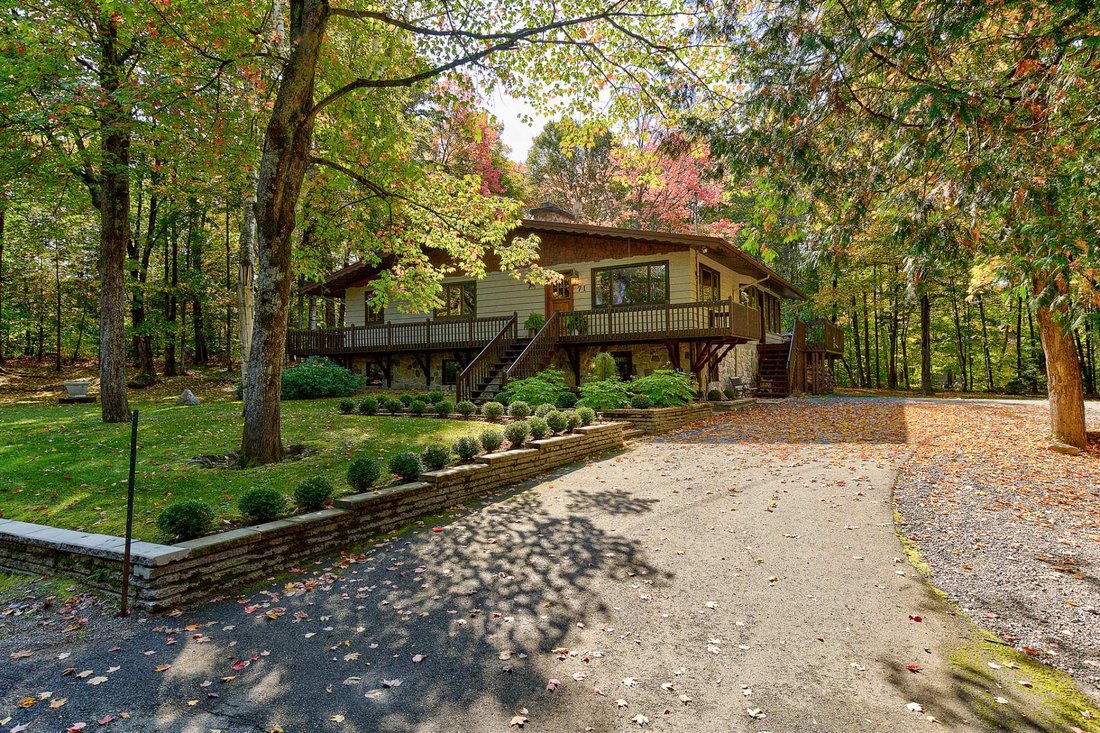 Sainte Anne Des Lacs, Qubec In Sainte Anne Des Lacs, Quebec, Canada For