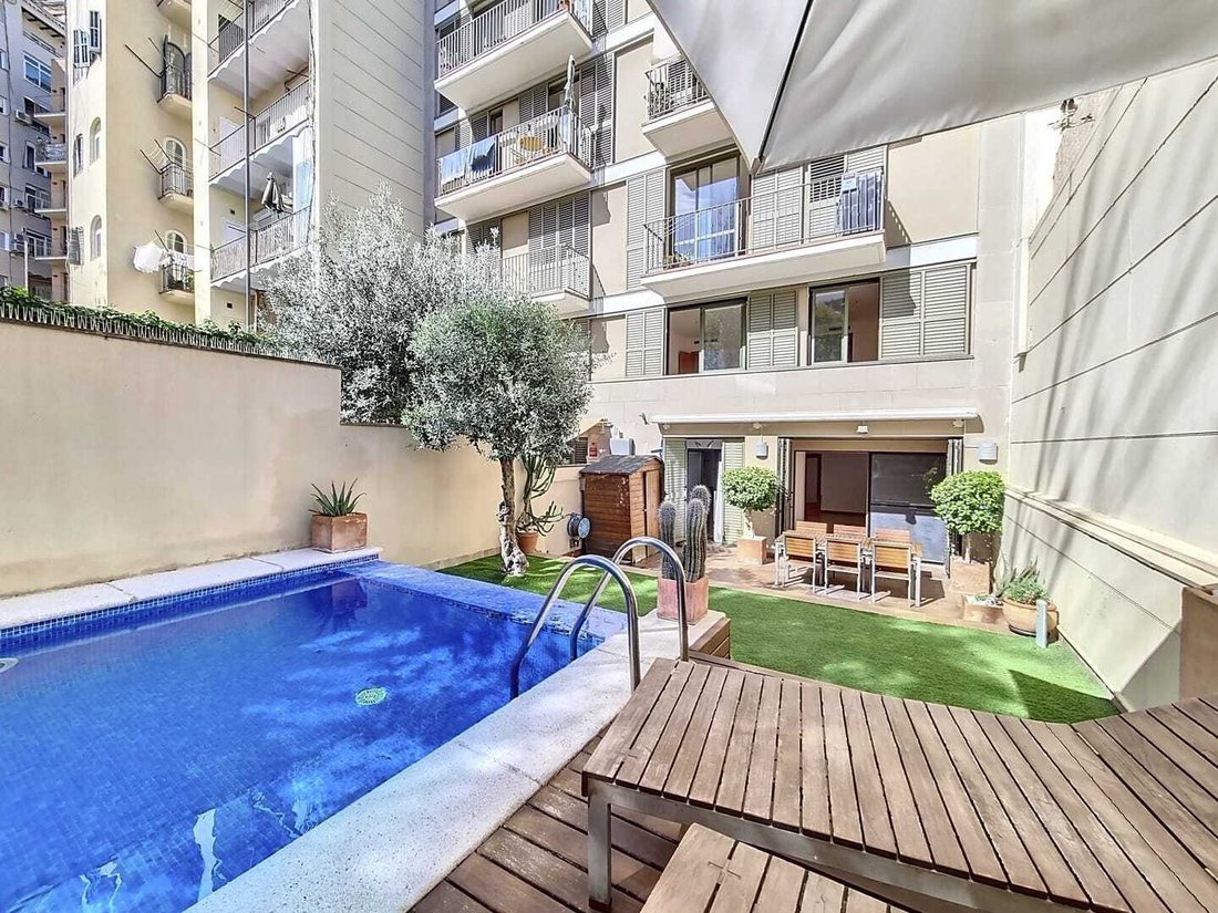 Apartment in Eixample, Barcelona, Spain 4 - 14821445