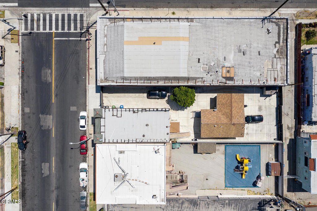 Los Angeles, California, United States 5 - 14550875