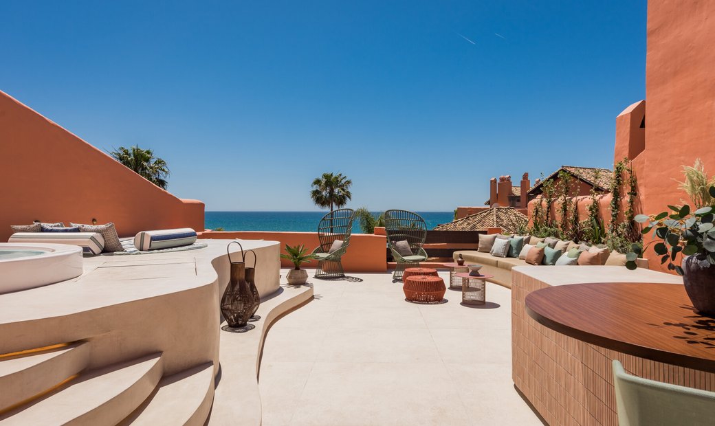 Elevated Living: Decoding the Secrets of Penthouse Interior Design - Bespoke Scandinavian Finished Flooring Penthouse