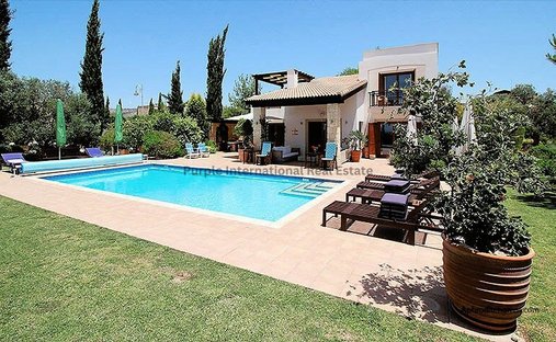 Villa in Kouklia, Paphos, Cyprus 1
