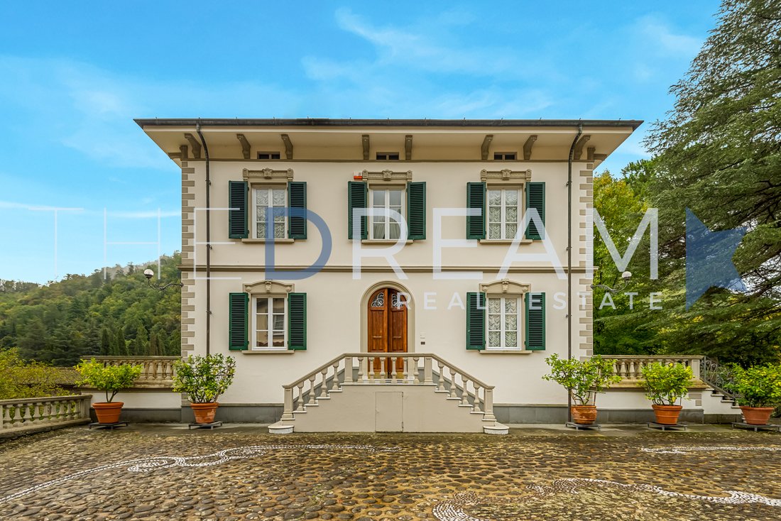 Villa in Bagni di Lucca, Tuscany, Italy 5 - 14821764